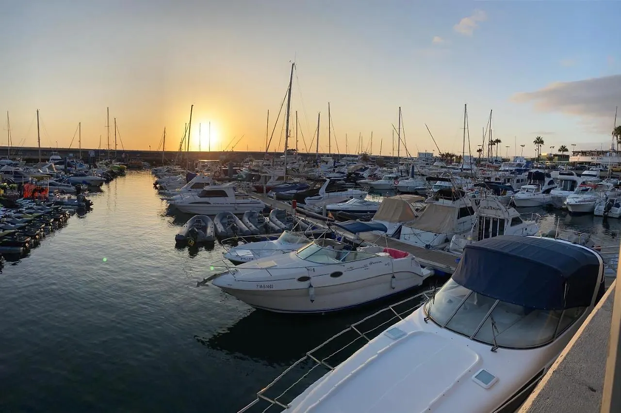 Botel Barco Pita - Amarilla Marina Hotel San Miguel de Abona